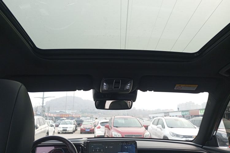 Used GAC Trumpchi GS8 2022 Dual-Engine Series 2.0TM Two-Wheel Drive Prestige Edition (7 Seats)