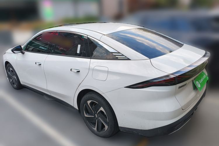 Used Geely Galaxy L6 2023 60km PLUS