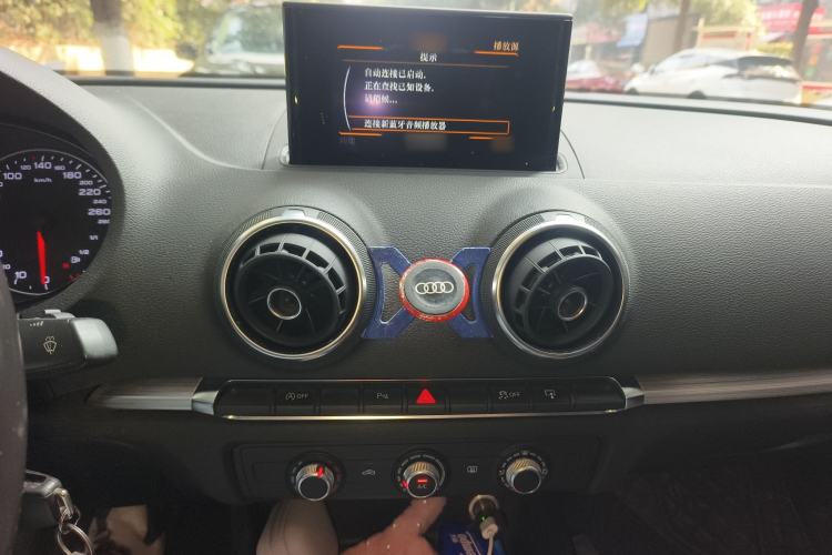 Used Audi A3 2016 Limousine 35 TFSI Prestige Edition
