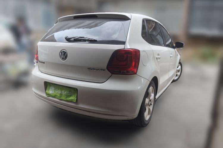 Used Volkswagen Polo 2013 1.4L Manual Fashion Edition