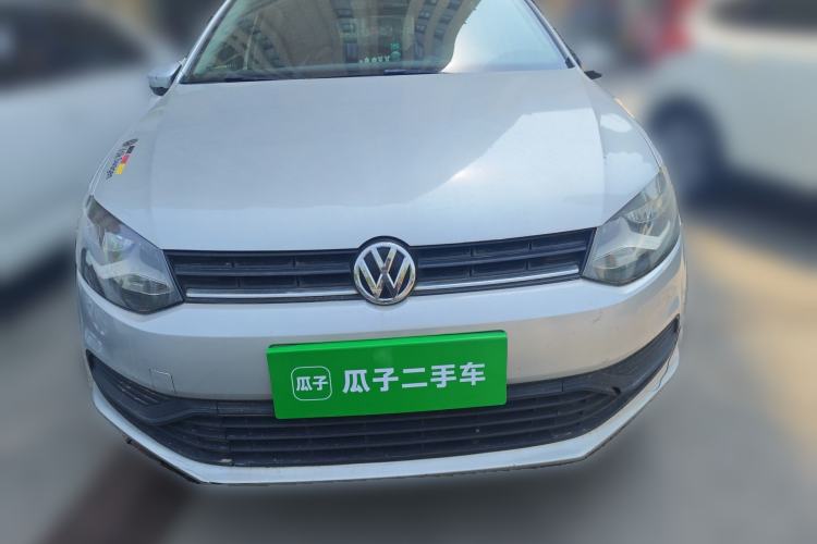 Used Volkswagen Polo 2014 1.4L Manual Fashion Edition Front
