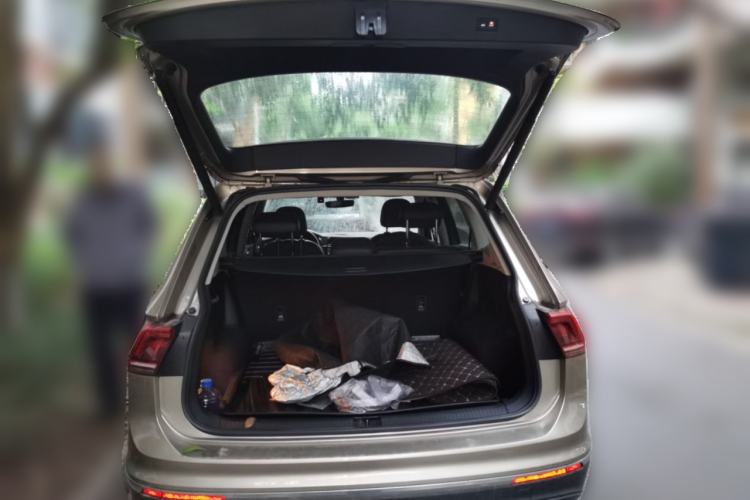 Used Volkswagen Tiguan L 2018 Revised 330TSI Automatic Two-Wheel Drive Flagship Edition Trunk