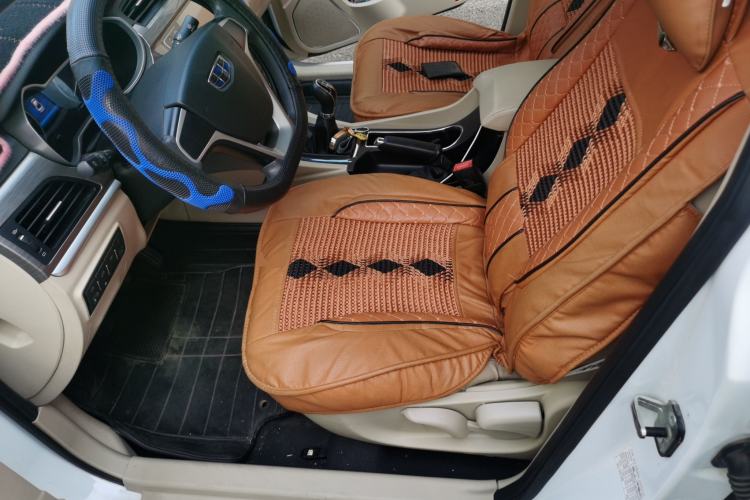 Used Geely Auto Emgrand 2017 Sedan Million Edition 1.5L Manual Fashion Model