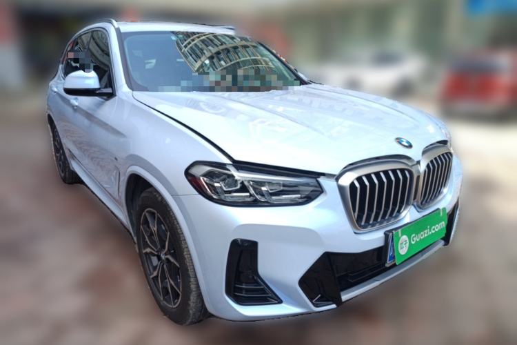 Used BMW X3 2022 xDrive25i M Sport Package Front Right 45 Deg