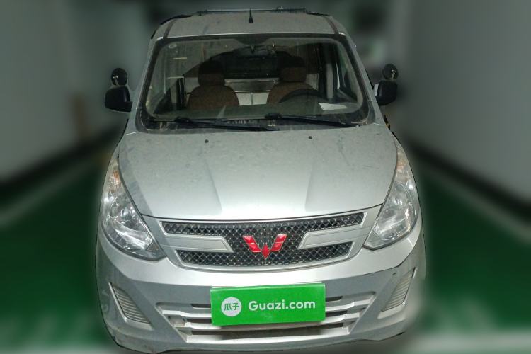 Used Wuling Rongguang V 2019 1.5L Van - Utility Model

