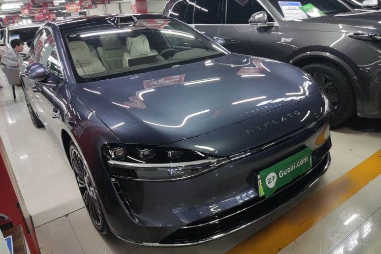 Used Hima Stelato S9 2025 Extended-Range Max Front Right 45 Deg