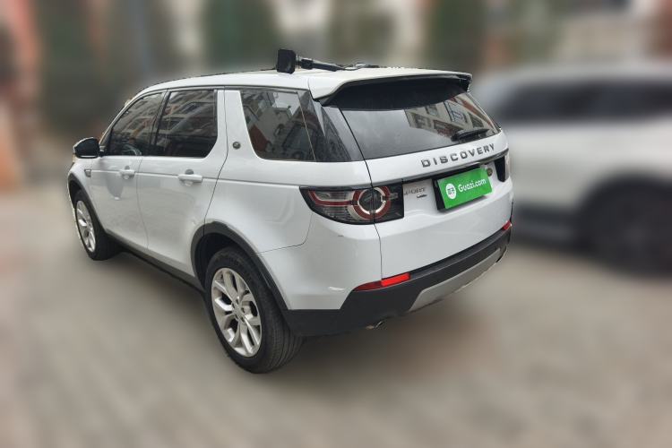 Used Land Rover Discovery Sport 2018 240 PS HSE Version Rear Left 45 Deg