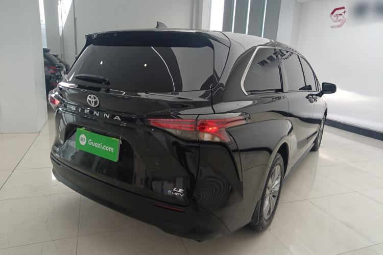 Used Toyota Sienna 2024 2.5L Hybrid Comfort Edition
