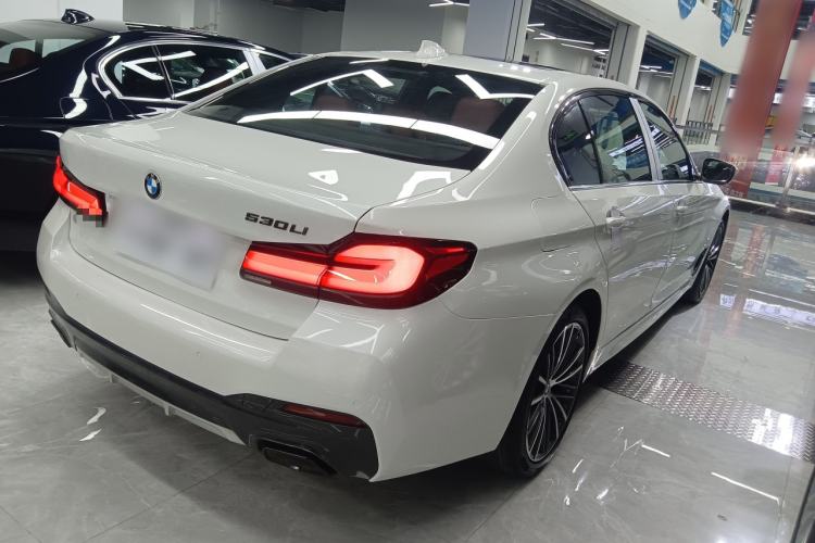 Used BMW 5 Series 2022 Restyled 530Li Leading Edition M Sport Package
