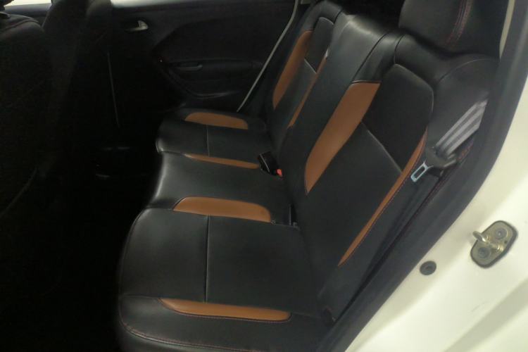 Used Citroen C3-XR 2015 1.6L Automatic Fashion Model
