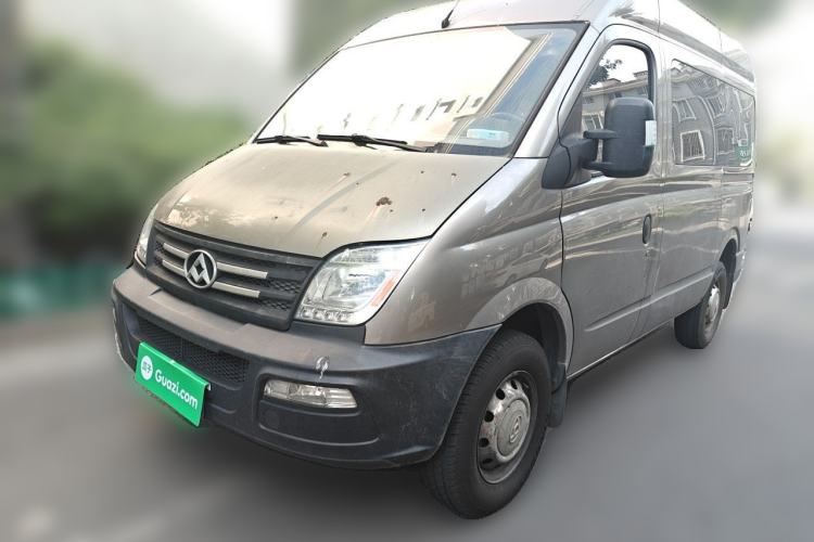 Used SAIC MAXUS Xintu V80 2019 2.5T Classic 6-Speed Manual Van Short Wheelbase Mid-Roof 6-Seater