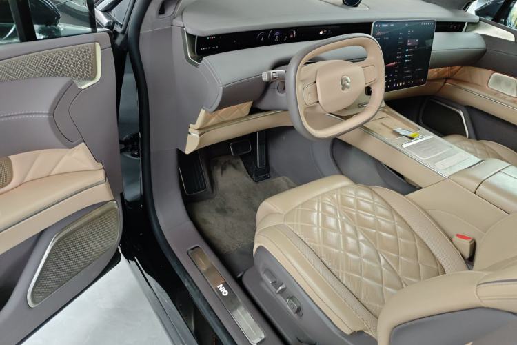 Used Nio ET9 2025 100kWh Signature Edition
