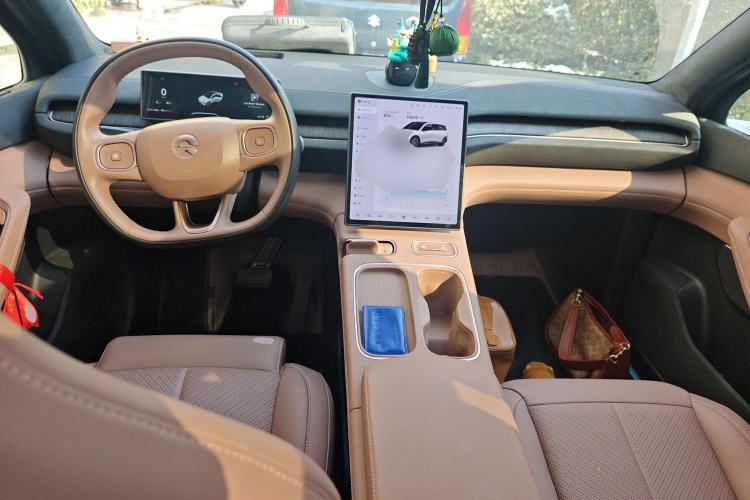 Used Nio EC6 2024 75 kWh
