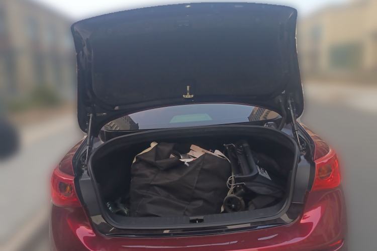 Used Infiniti Q50 2014 3.7L Luxury Sport Edition Trunk