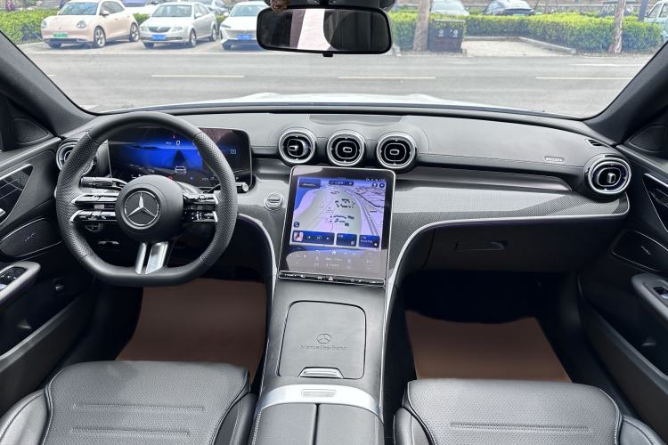 Used Mercedes-Benz C-Class 2024 Restyled C 260 L Sport Edition Interior 6