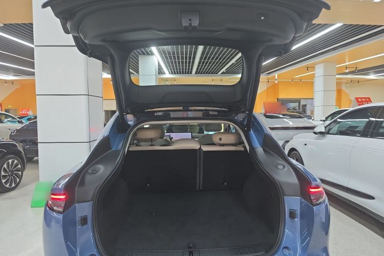 Used IM LS6 2025 Lingxi Intelligent Driving Edition Trunk