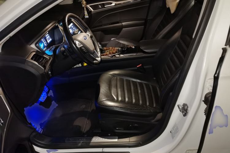 Used Ford Mondeo 2013 2.0L GTDi 200 Luxury Model