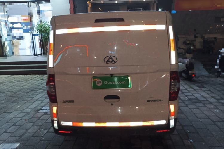 Used SAIC MAXUS EV30 2019 City Logistics Vehicle Fast Delivery Version Long Wheelbase Mengguli 35 kWh