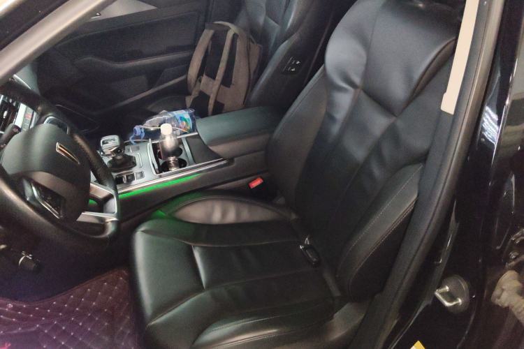 Used Hongqi H5 2022 Classic Model Facelift 1.8T Automatic Smart Connect Flagship Edition Left Front Seat