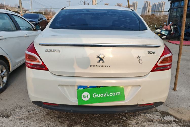 Used Peugeot 308 2014 Enjoy Edition Classic 1.6L Manual Fashion Model
