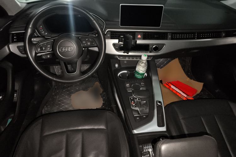 Used Audi A4L 2019 40 TFSI Fashion Edition China VI Emission Standard