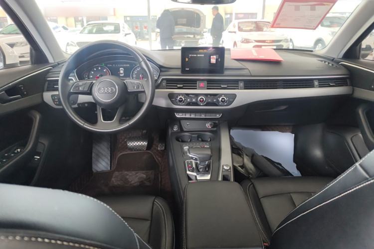 Used Audi A4L 2019 40 TFSI Ambition China VI