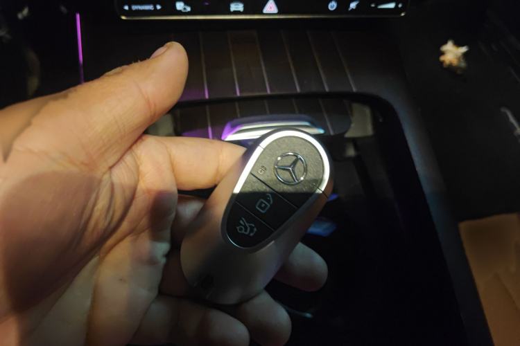 Used Mercedes-Benz E-Class 2024 Facelift E 300 L Luxury Edition