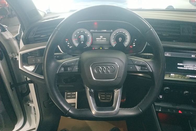 Used Audi Q3 2024 35 TFSI Fashion Dynamic Edition