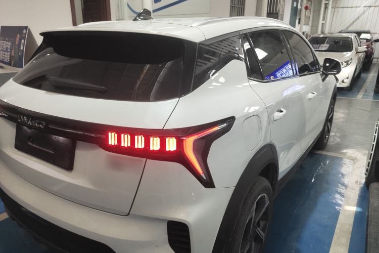 Used Lynk & Co 06 EM-P 2022 PHEV 84 km Range Pro Version Rear Right 45 Deg