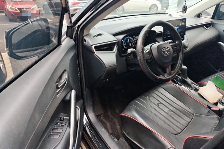 Used Toyota Corolla Cross 2023 2.0L Pioneer Edition
