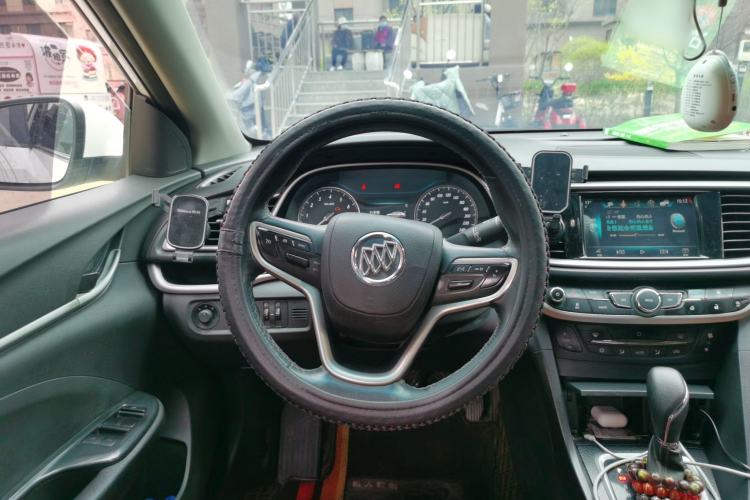 Used Buick GT 2019 18T Automatic Connected Elite Model China VI Standard Steering Wheel