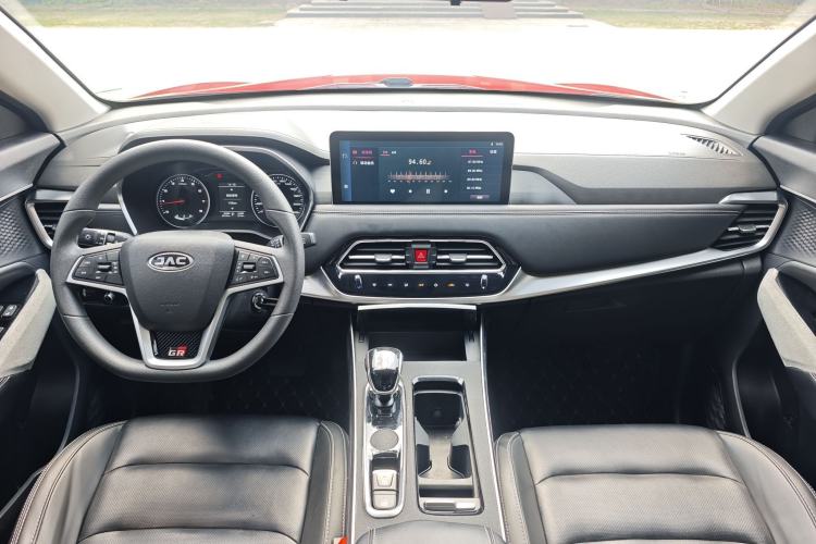 Used SOL X8 2021 300T DCT Panoramic Luxury Edition 6 Seats Interior 4