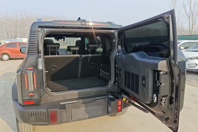 Used JETOUR Shanhai Traveler C-DM 2024 C-DM 208KM Mountain & Wilderness Edition
