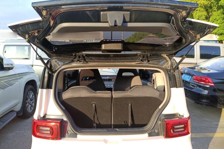 Used Wuling Hongguang MINIEV 2021 Macaron Premium Model – Lithium Iron Phosphate
