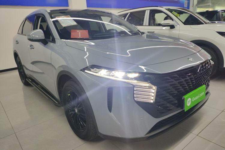 Used Venucia V 2021 260T Idol Edition
