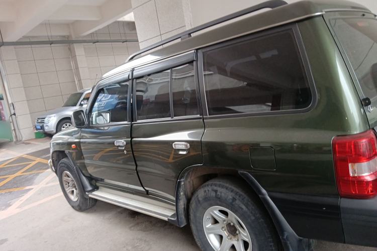 Used Leopaard Q6 2015 2.4L Manual 4x4 Excellence Edition