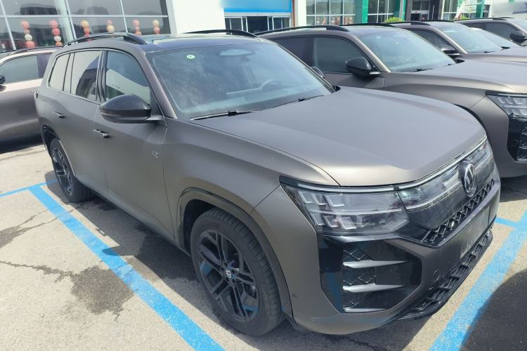 Used Volkswagen Teramont 2025 Tiguan Pro 450TSI Four-Wheel Drive Summit Edition
