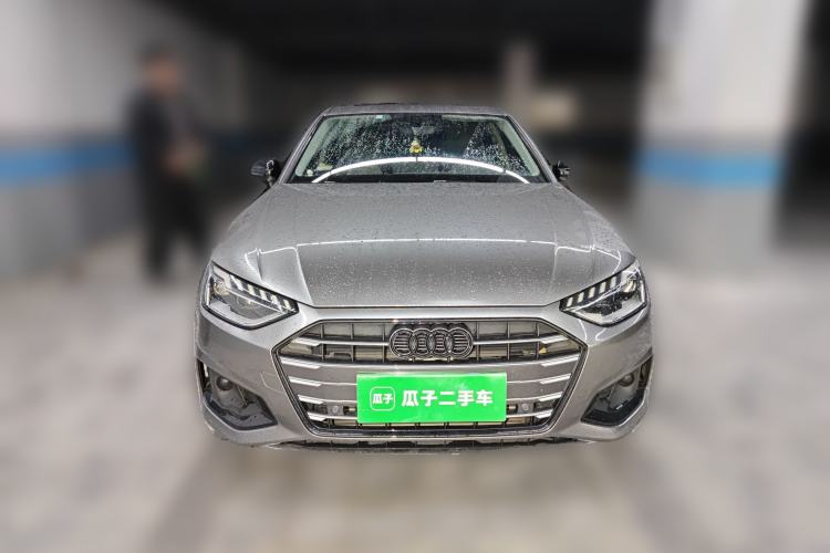 Used Audi A4L 2020 40 TFSI Fashionable and Elegant Model
