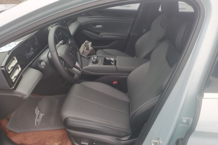 Used BYD Qin L 2024 DM-i 80KM Beyond Model Left Front Seat