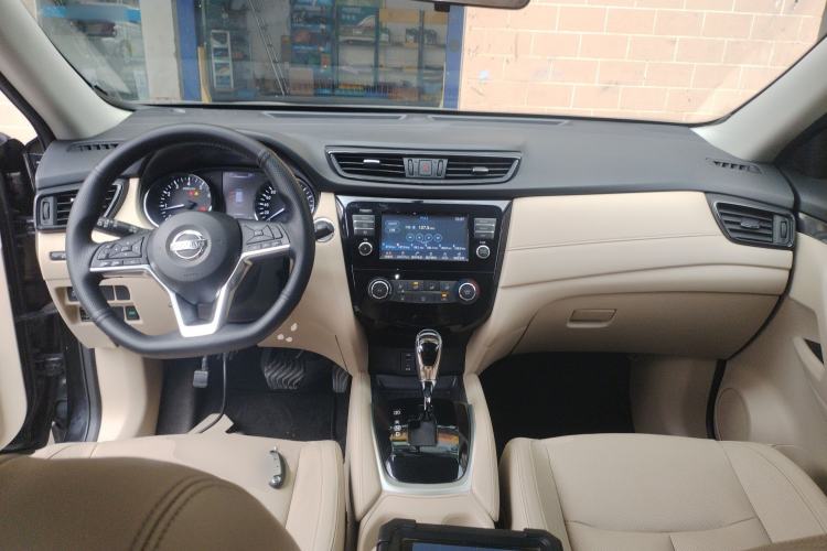 Used Nissan X-Trail 2017 2.0L CVT Comfort Edition 2WD
