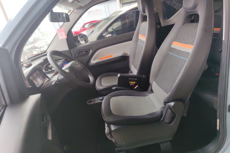 Used Wuling Hongguang MINIEV 2020 Enjoyment Model Lithium Iron Phosphate Left Front Seat