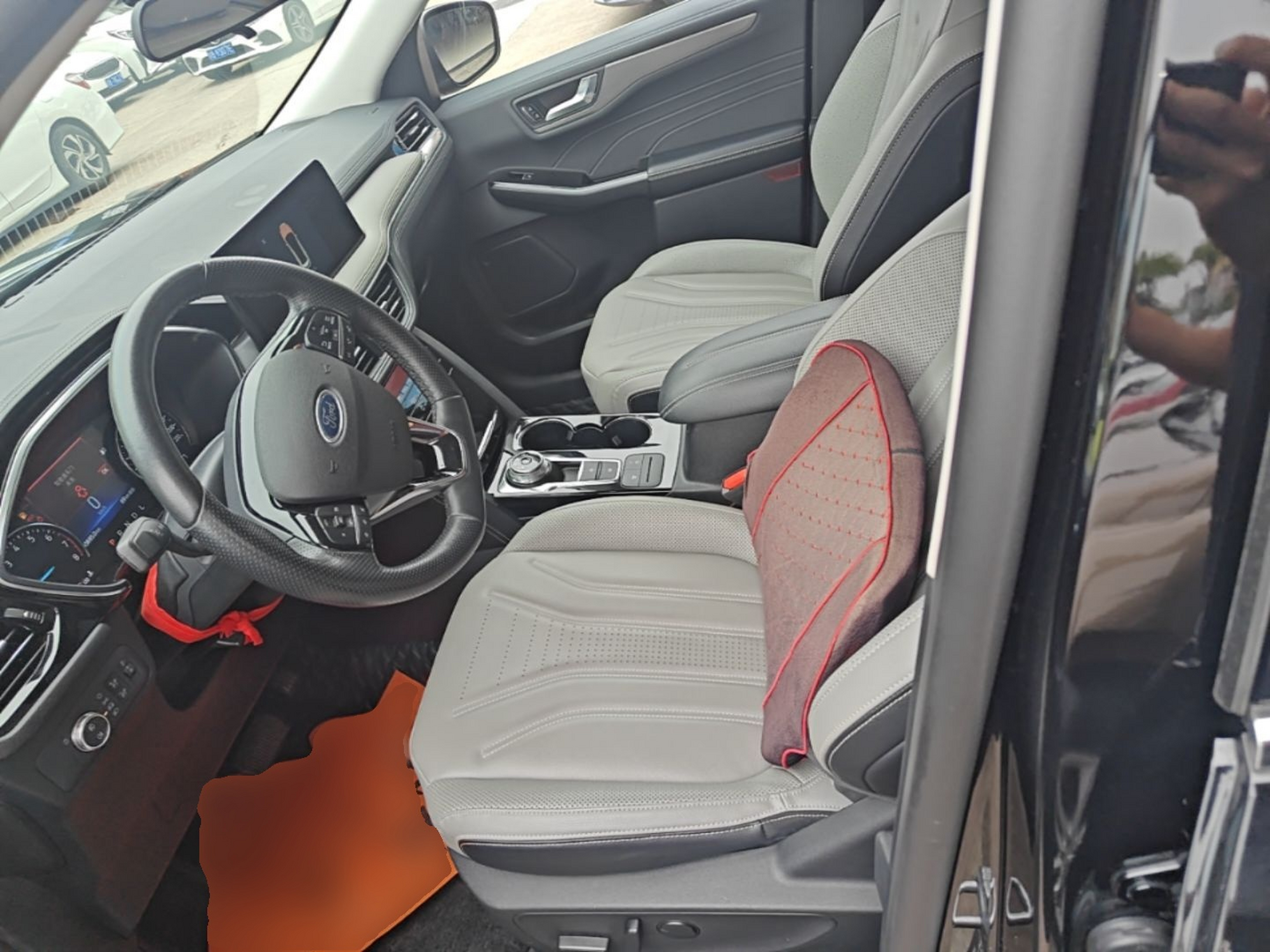 Interior delantero