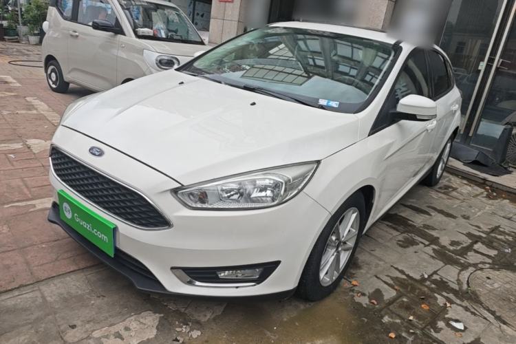 Used Ford Focus 2017 Hatchback EcoBoost 125 Automatic - Ultra-Powerful Style Edition with Smart Drive Features