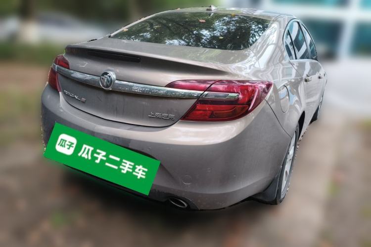 Used Buick Regal 2015 1.6T Leading Technology Model Rear Right 45 Deg