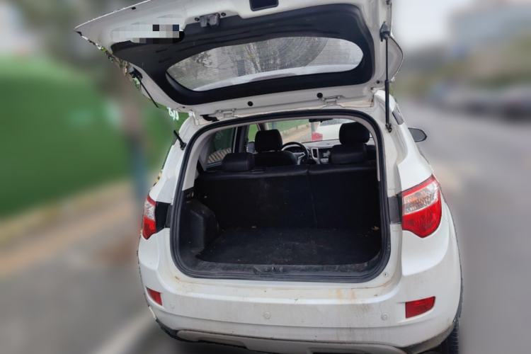 Used Changan CS35 2016 1.6L Manual Luxury Model China V Standard
