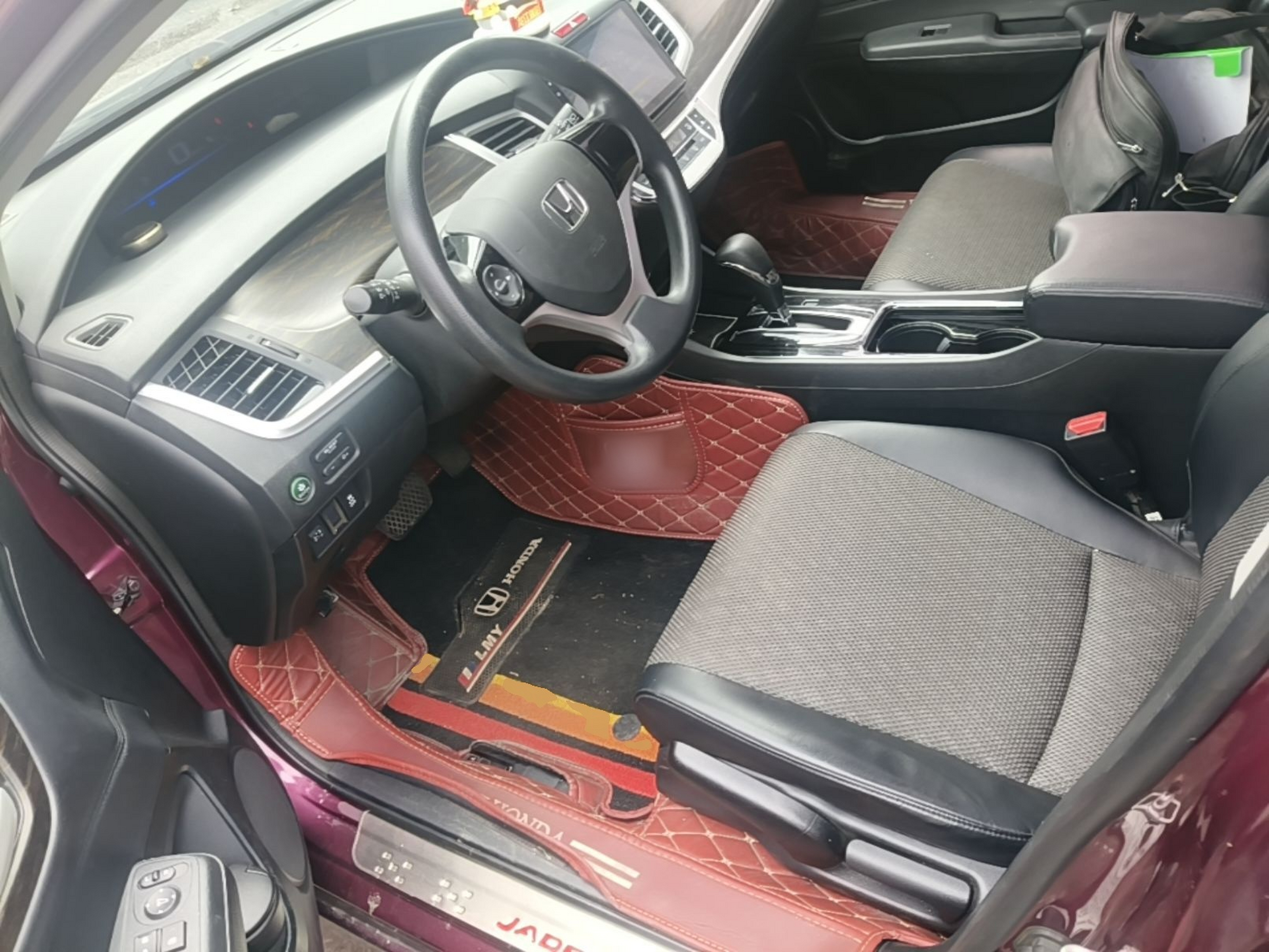 Interior delantero