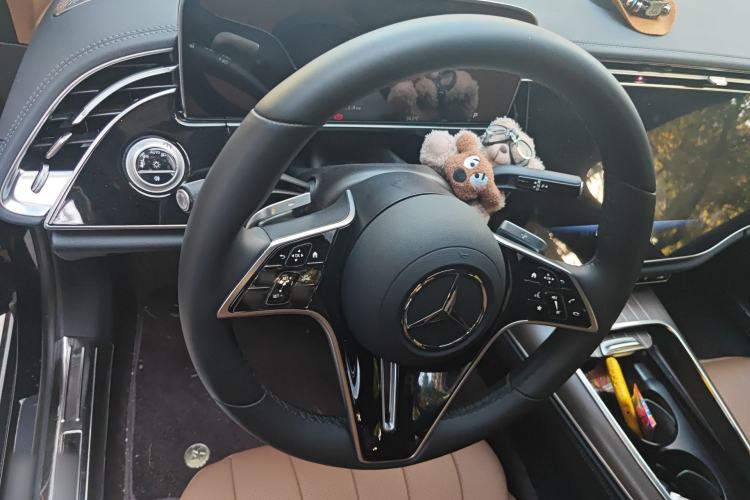 Used Mercedes-Benz E-Class 2025 Facelift E 300 L Luxury Edition
