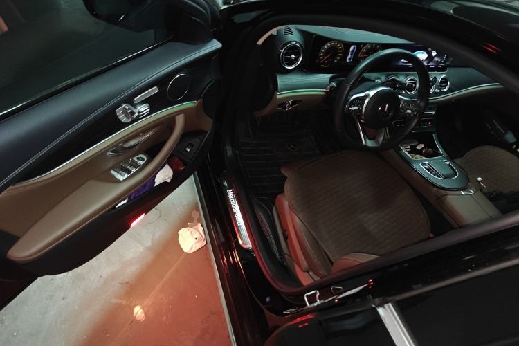 Used Mercedes-Benz E-Class 2019 Restyled E 300 L Sporty and Stylish Edition Driver Seat