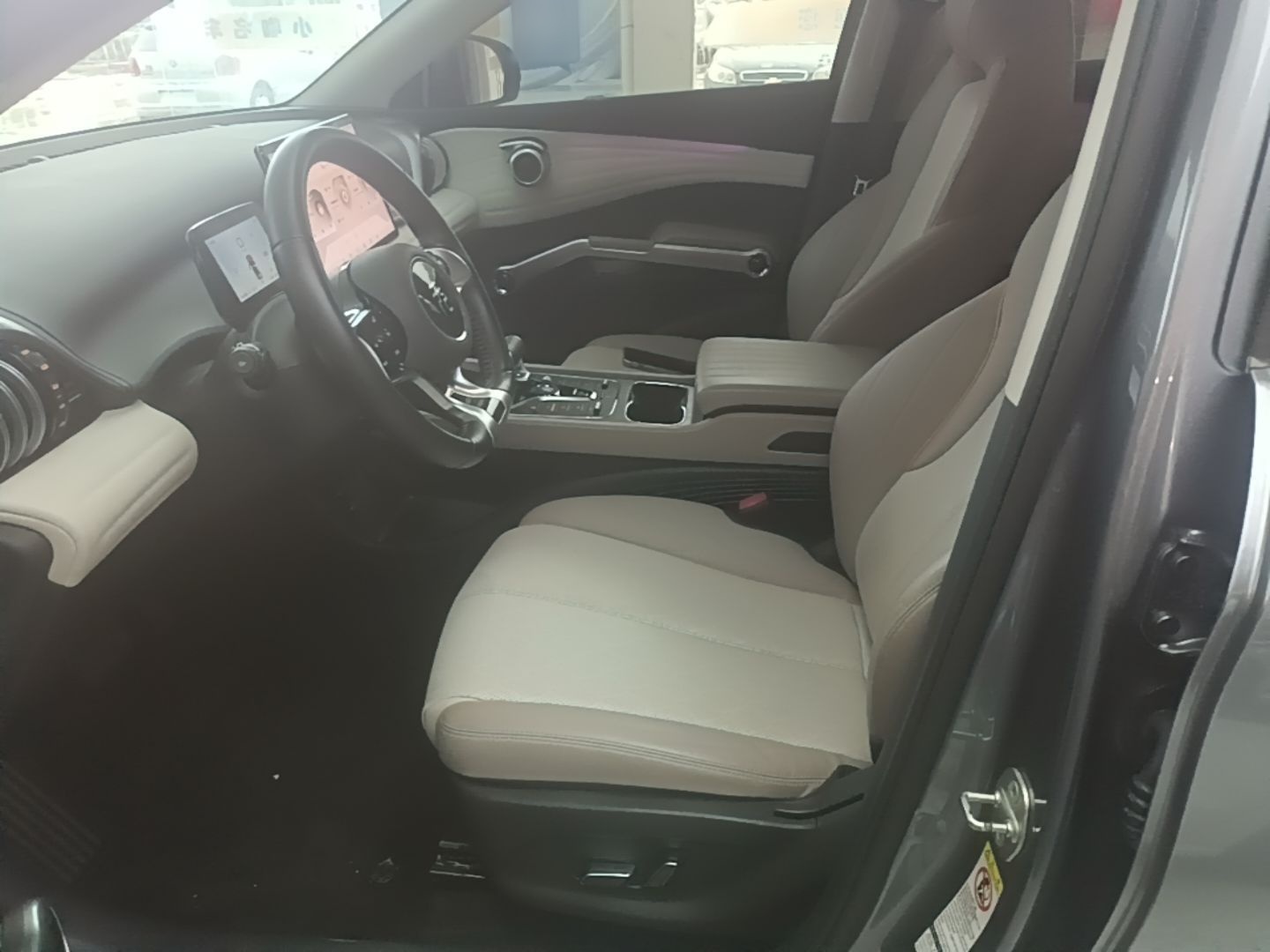 BYD Yuan PLUS 2023 Champion Edition 430KM Leading Model — снимка 19