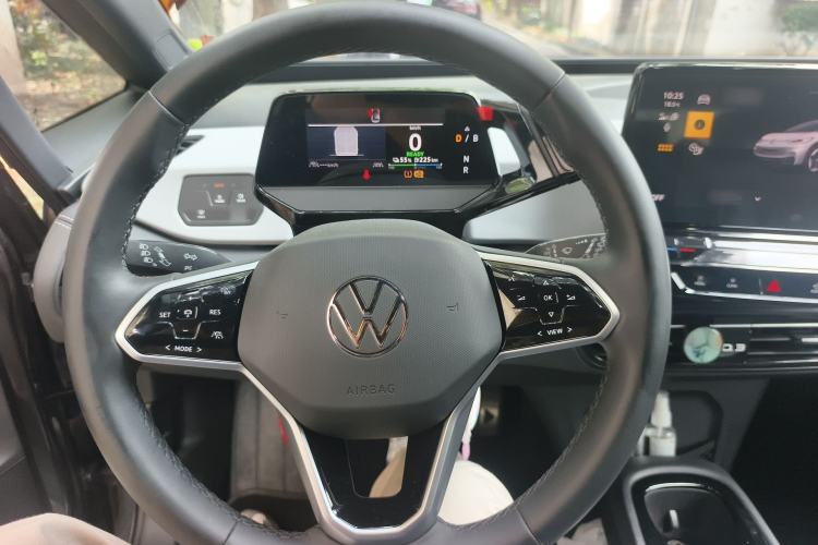 Used Volkswagen ID.3 2024 Outstanding Edition Steering Wheel